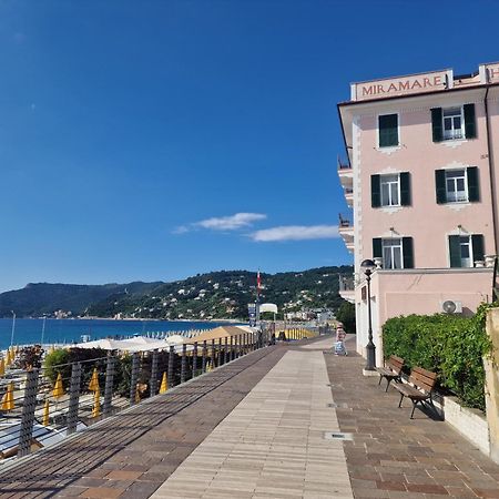 Hotel Miramare Spotorno Exterior photo